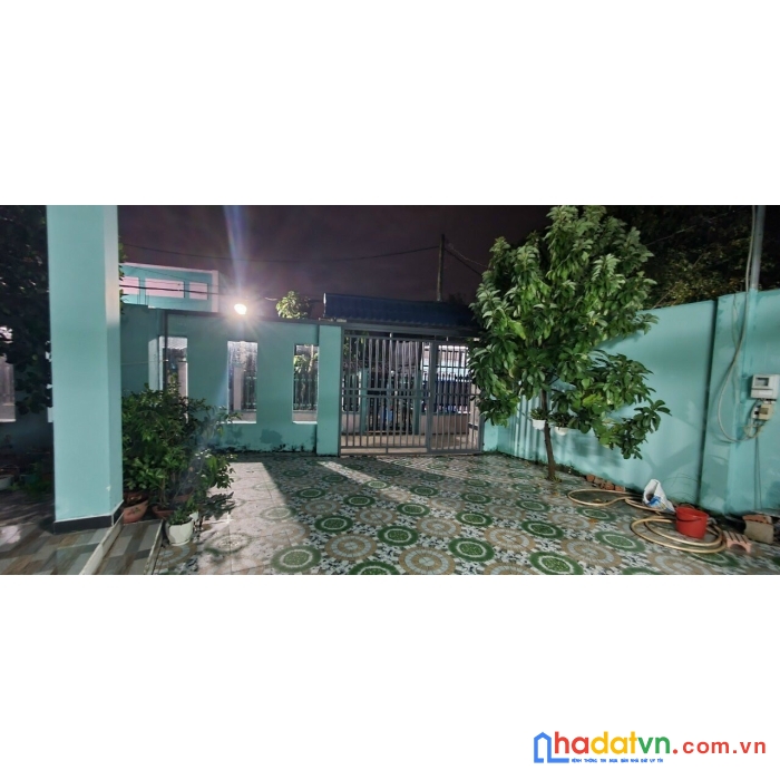 Bán biệt thự 192,6 m2 hxh quốc lộ 50, huyện bình chánh, tp.hcm 4 tỷ 9 tl