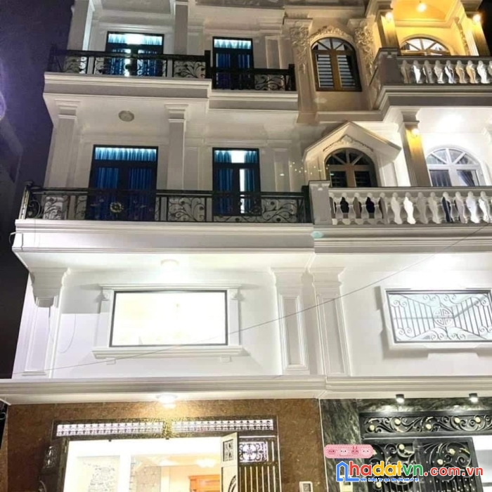 Nhà sát mt trần thị hè, ngang 5,4 nở hậu, nhỉnh 5 tỷ