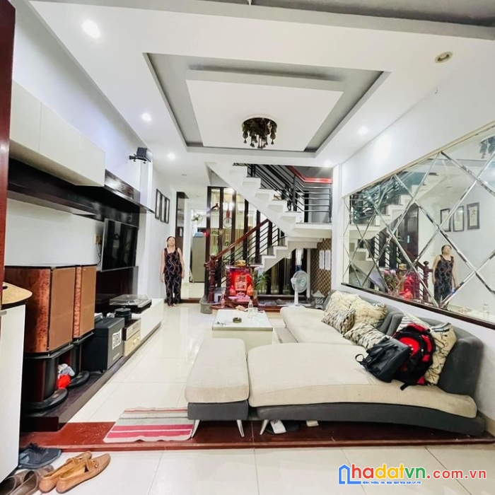 Bán nhà vườn lài - tân phú, hẻm 8m, 4m*18m chỉ 6 tỷ