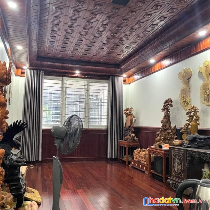 Bán nhà phố đức diễn - nam từ liêm 42m2*6 tầng, 7 ngủ, cách bãi ô tô 15m giá chào 3.8 tỷ.