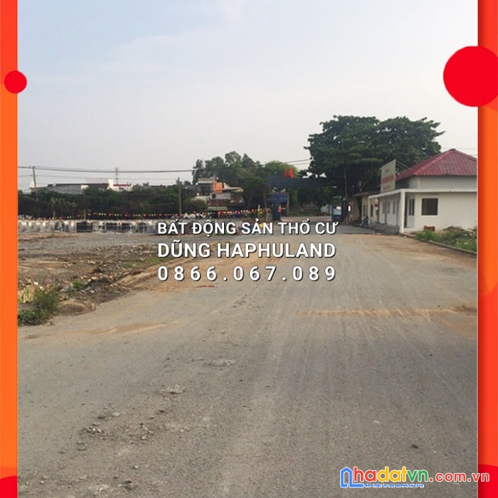 Nhỉnh 12 triệu / m2 có 1988m2 đất mặt tiền kênh tiêu bà điểm 1, huyện hóc môn.