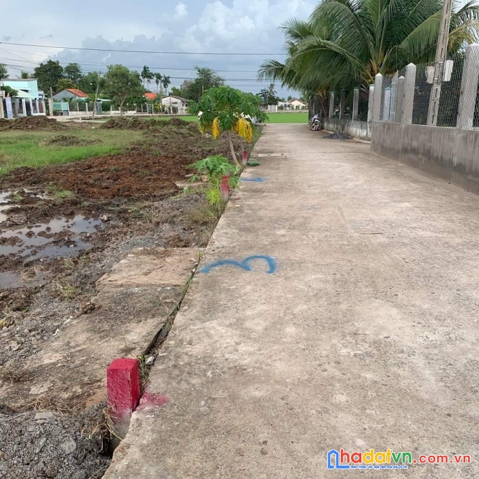 Bán đất đường tỉnh lộ 833b