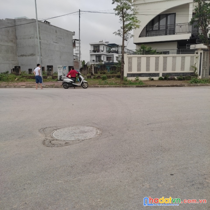 Bán lô giáp góc mặt bằng khu đô thị mới an hoạch tp thanh hóa, đường đua.