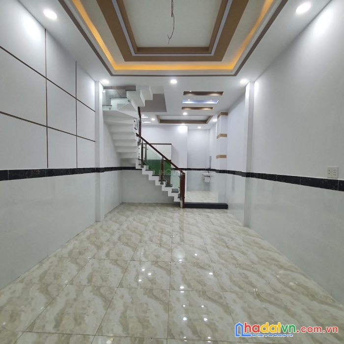 Bùi tư toàn, bình tân - hxh 4m - 4x10m 4 tầng btct sân thượng 5pn