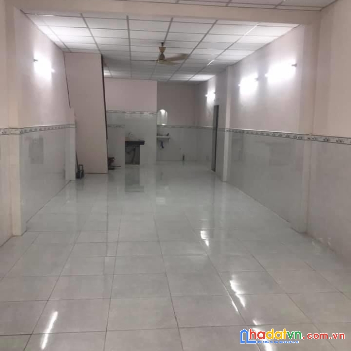 Bán nhà lạc long quân, tân bình ,2tầng, 65m2, 2pn giá 6tỷ.