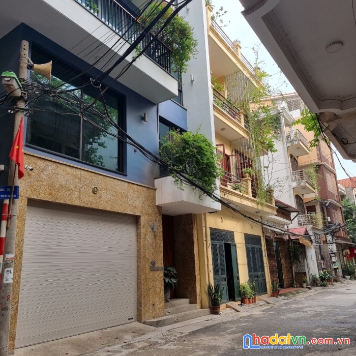 Nhà phố nguyễn hoàng tôn, tây hồ, gara ôtô, 60m2, 4t, mt 4,5m giá 9,8 tỷ.