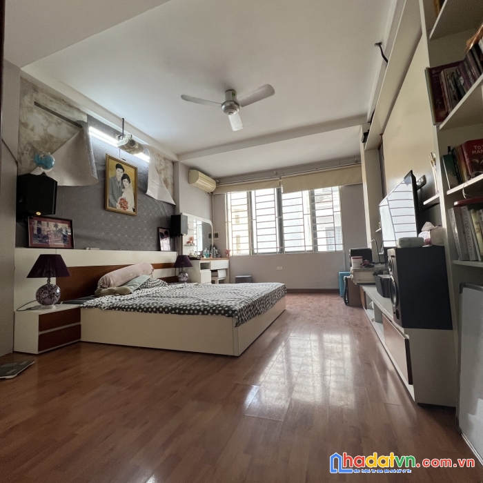 Bán nhà mới tinh đẹp ở luôn phố bạch mai cầu dền 45mx5t mt6m 4.3 tỷ 0913648922