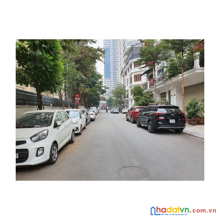 Chuyển công tác bán gấp biệt thự vip khu đô thị văn phú hà đông 25xxx