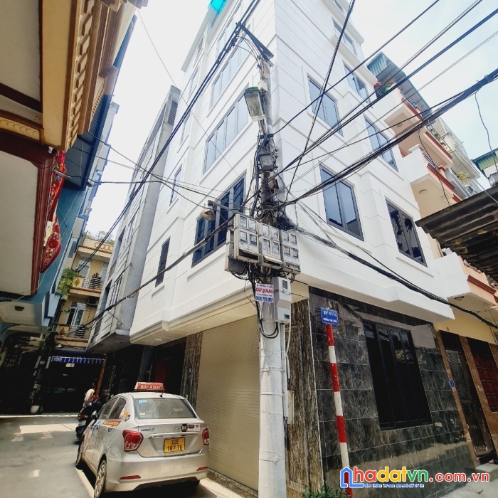 Chính chủ bán nhà xây mới mặt ngõ oto tránh x 7 tầng thang máy cực đẹp phố hồ tùng mậu - phú diễn