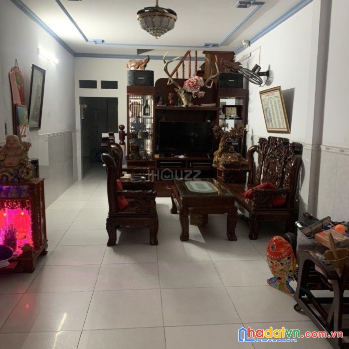 Chủ cần bán gấp nhà 2 mặt tiền hẻm ở hương lộ 3,bình hưng hòa  bình tân