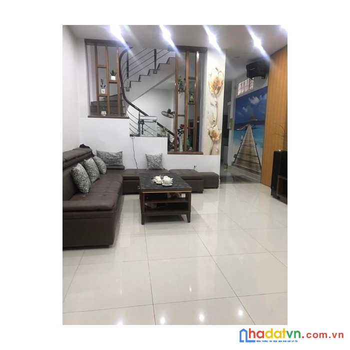 Chính chủ bán gấp nhà đẹp số 71a phường ô chợ dừa, quận đống đa giá tốt