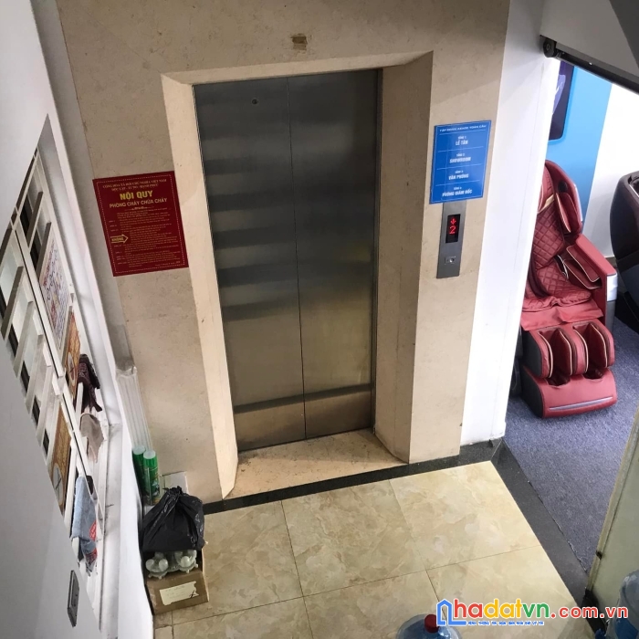 Bán nhà giải phóng - mặt phố - lô góc - kinh doanh đỉnh - 50m2 - giá 17.8 tỷ