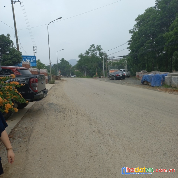 Bán  302 m  đất gần đường ql21a  tại đồng vàng ,phú mãn quốc oai hn giá chỉ 1xtr /m.