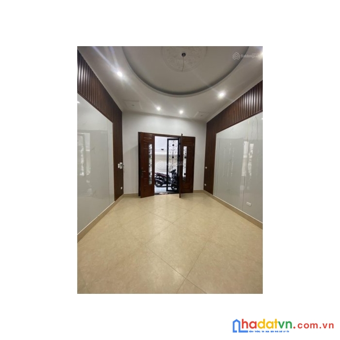 Siêu rẻ nhà đẹp tư đình long biên ô tô 40m 5t mt4 nhỉnh 3tỷ
 
 
