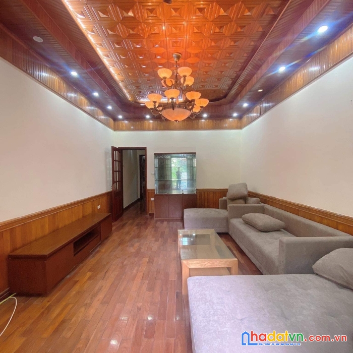 Bán nhà xã đàn2 dt 110 m2 x6 t giá 20,5 tỷ ô tô  kinh doanh.