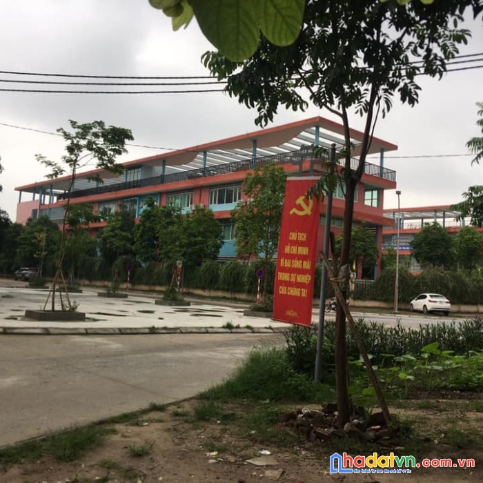 Bán gấp 209m2 đất mặt tiền 12m tại đức thắng, bắc từ liêm, giá nhỉnh 18 tỷ