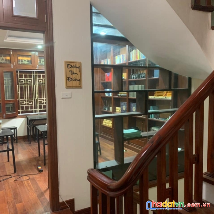 Trần quốc hoàn – phân lô ô tô tránh – kinh doanh – nguồn tiền cho thuê – 46m2 – 5 tầng – giá 12.4