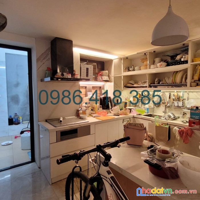 Biệt thự bồ đề - ô tô tránh- ở là mê 100m2- mặt tiền 5m- 17 tỷ