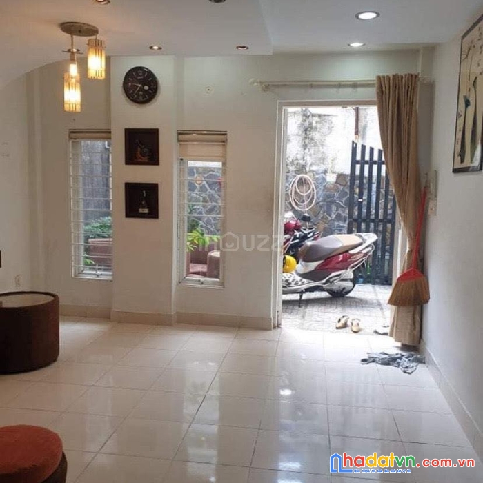 Cần bán nhà phường 15, quận bình thạnh. giá chỉ hơn 4 tỷ