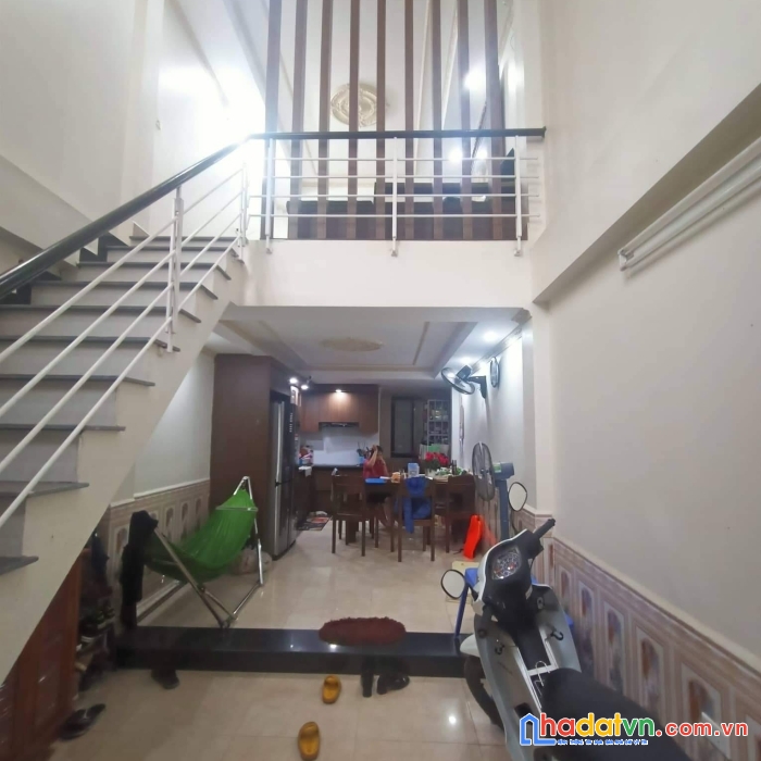 Bán nhà tây tựu 34m2, 4 tầng, 3pn nhà dân xây, gần oto. chỉ 2.7 tỷ tl.lh 0988050238