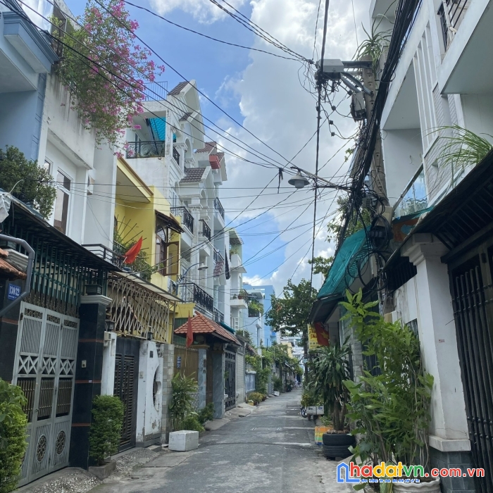 Bán nhà hẻm 6m, bình tân, 43m2, 2 tầng, 3 tỷ 9