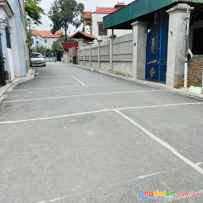 Cần bán mảnh đất 144m tại tiên hùng nguyên khê lô góc 2 mặt tiền đường nhựa