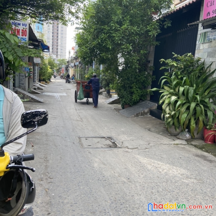 Cần bán nhà trung mỹ tây 13 quận 12 dt 78m chỉ 4 tỷ (tl)