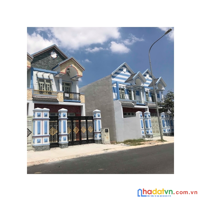 Nhà 2 lầu phong cách châu âu