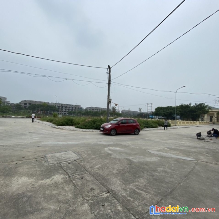 Lô góc 52m2 xóm hậu, uy nỗ, đông anh đối diện dự án 319