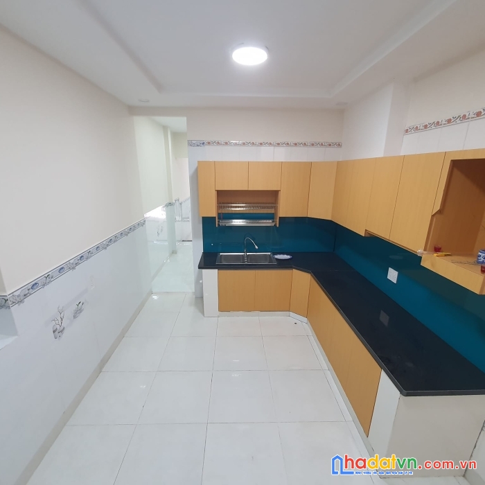 Bán nhà 2 tâng, nhà mới ở ngay, bùi quang là, p12, giá 4tỷ 750 triệu.