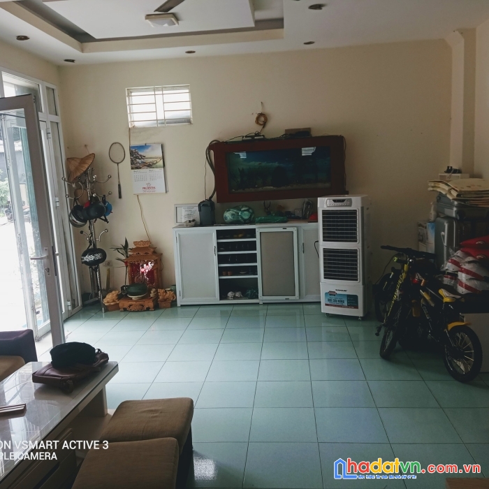 Bán nhà xuân la. ngỗ thông. trước nhà ô tô tránh. dt 40m2. 4 tầng. giá 6,7 tỷ