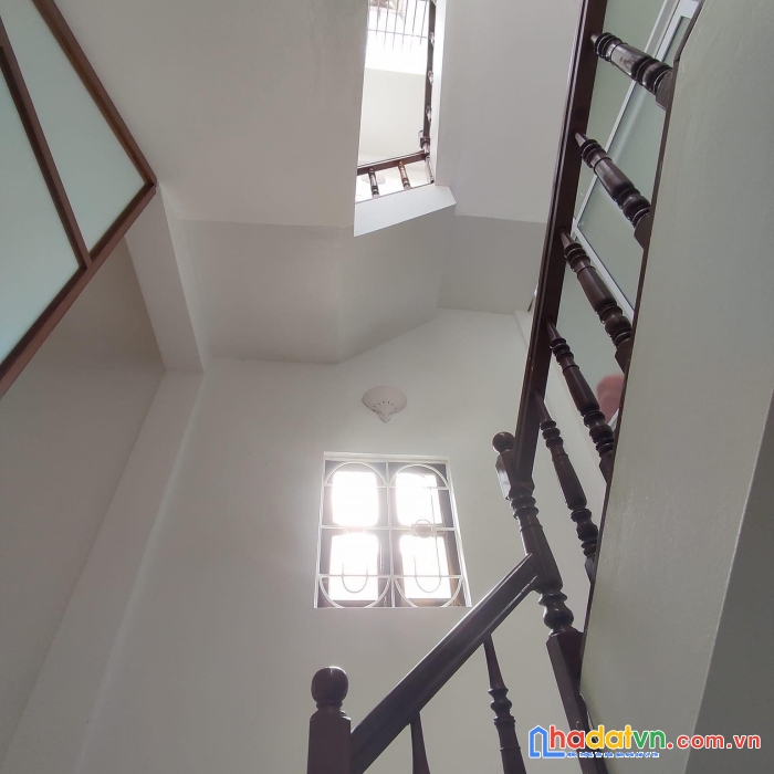 Chỉ 3,6 tỷ có ngay nhà đẹp full nội thất hồ ba mẫu, lê duẩn 40m2 