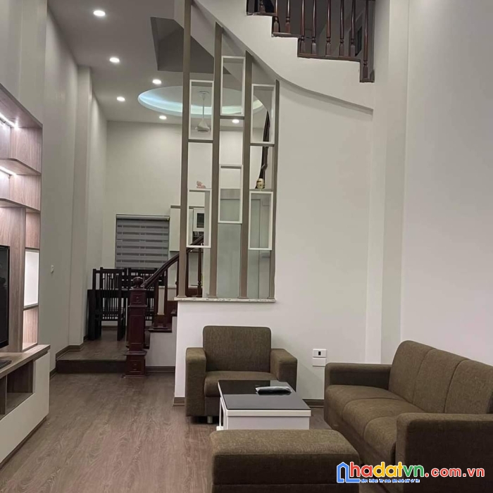 Nhà tập thể 70m2 sửa đẹp như khách sạn, sđcc, giá nhỉnh 1 tỷ