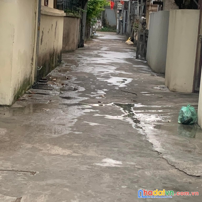 Đất lô góc gần khu công nghiệp ngọc hồi dt:80m2.mt:8m giá 37tr/m2