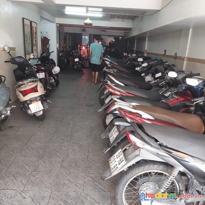 Khu vực quận 3 kinh doanh đỉnh - thu nhập 140triệu/tháng - chủ bán định cư nước ngoài.
 giá: 35