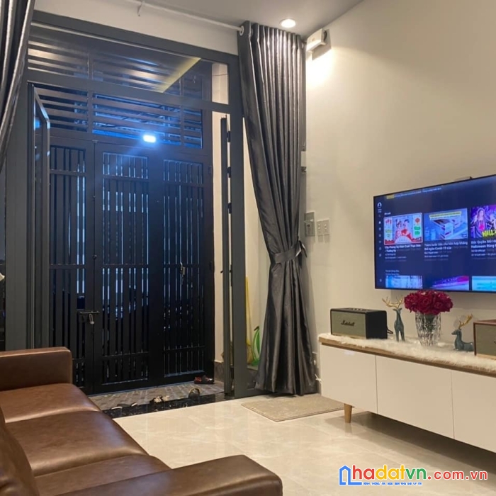 Bán nhà tân phú ,mặt tiền đường thẩm mỹ , gần chợ  11,4 tỷ