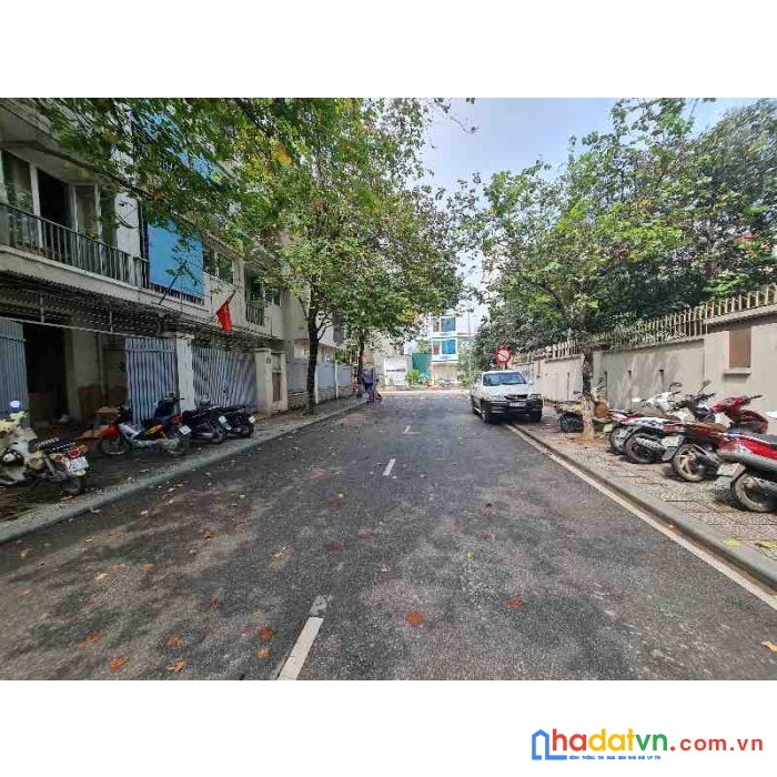 Bán nhà liền kề khu đtm an hưng – hà đông,dt 83 m2 giá trên 10 tỷ..