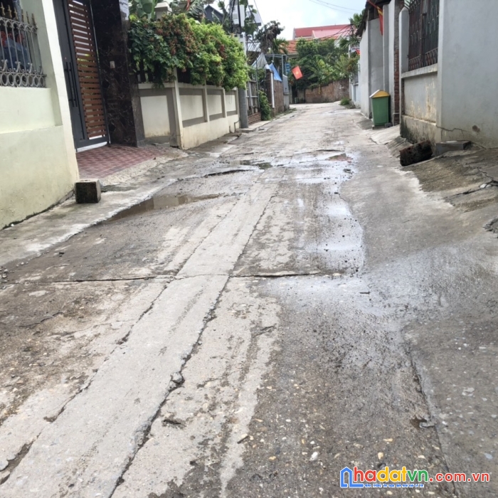 Bán gấp lô góc 179m ngay đường ql3 lh: