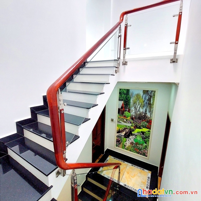 Bán nhà mới xây shr- mt an dương vương