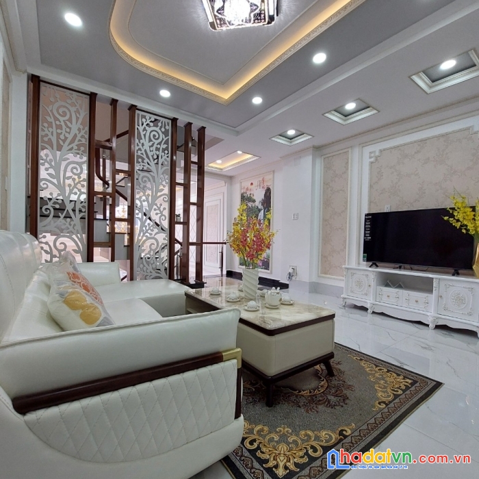 Bán nhà mới xây an dương vương 1 trệt 1 lửng 3 lầu nhà có sổ