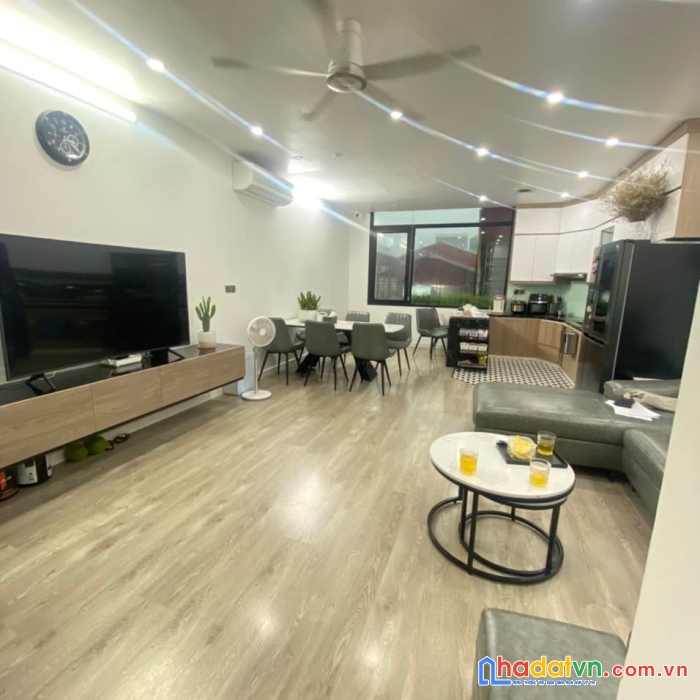 Bán nhà phố trần quang diệu, đống đa 66m, 8 tầng, mt 5.2m. giá: 18 tỷ