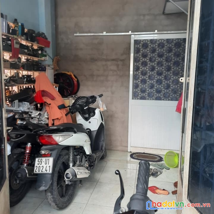 Nhà 212 tây hòa, 8.8x15 ( 130m ) , diện tích lớn , chỉ 4.59 tỷ