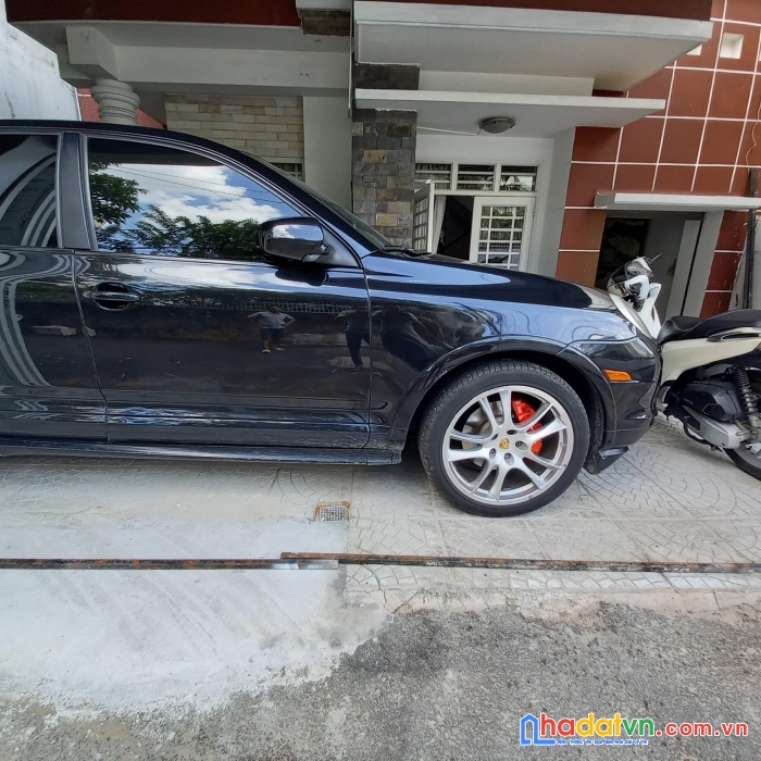 Bán nhà dương quảng hàm- khu biệt thự.