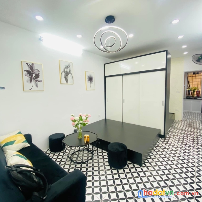 Chính chủ cần bán căn tập thể ở ba đình. giá bán 1 tỷ 6.