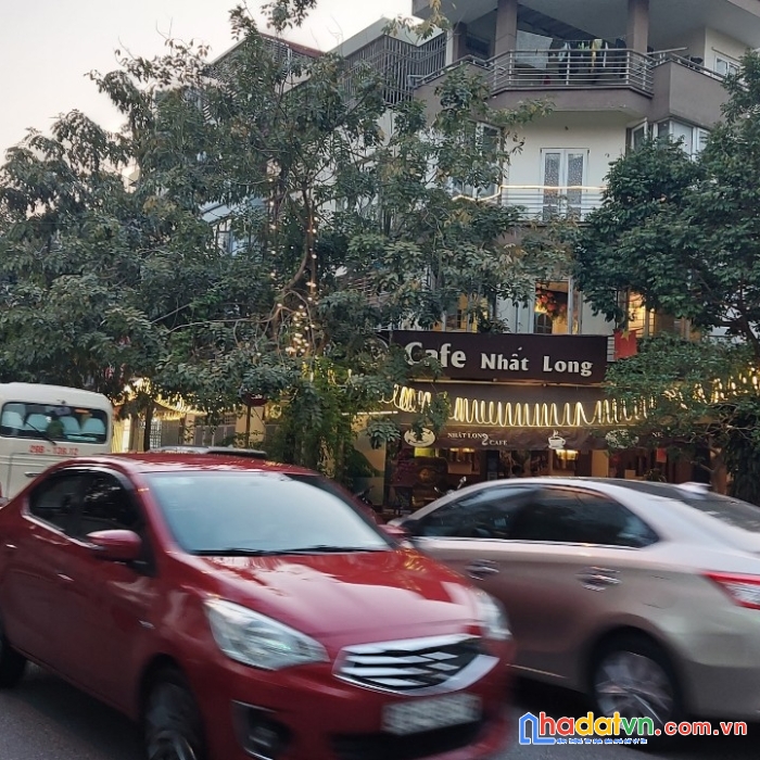 Lô góc, kinh doanh, trục chính kđt văn phú hà đông, 90m2, 5t, giá 19 tỷ.
