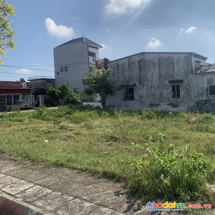 Lô đất 102m2 mặt đường hoà nghĩa ,dương kinh hải phòng. giá 2,15 tỷ .