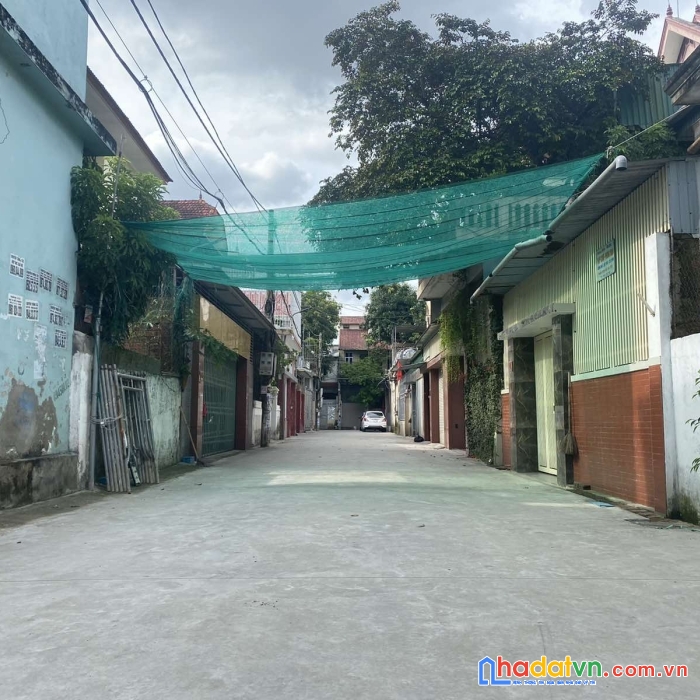 Bán nhà 2 tầng ngõ đường trần thủ độ, khối 17, phường trường thi