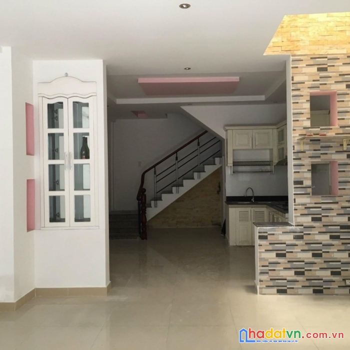 Nhà nguyễn súy, quận tân phú, ngay chợ tân hương, ngang 5.4m, chỉ 4.3 tỷ