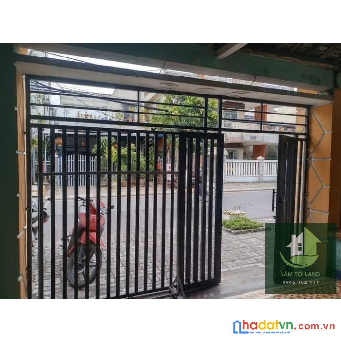 Mặt tiền sát biển mân thái-rẻ hơn thị trường 3.3 tỷ -158m2-gần chợ-0946102111