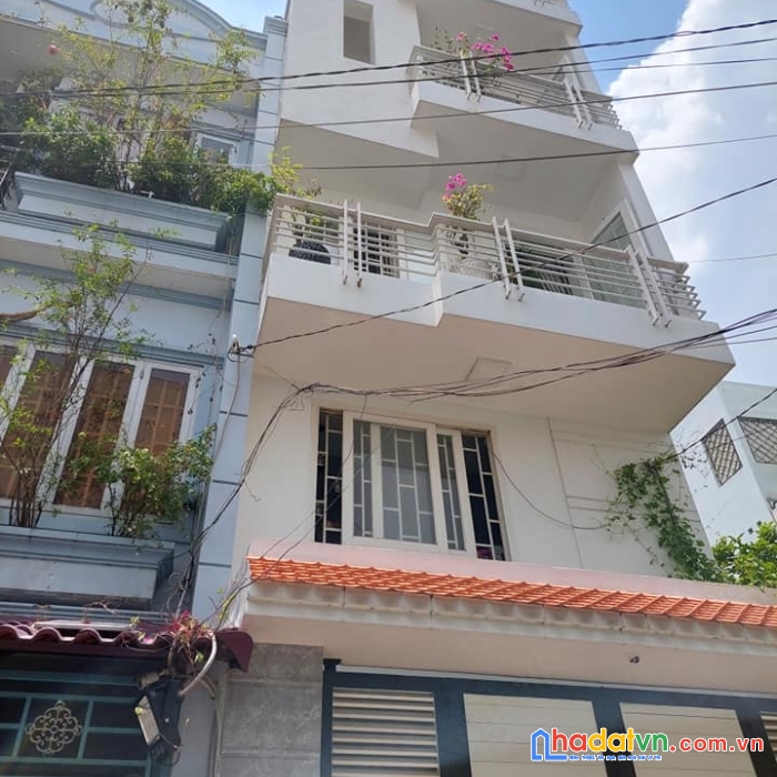 Phạm nhật minh 0334689147  bán nhà diện tích khủng chỉ 04 phút đi bộ ra king bbq buffet